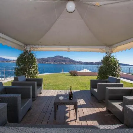 Apartment Sleeps 4 Pool T421413